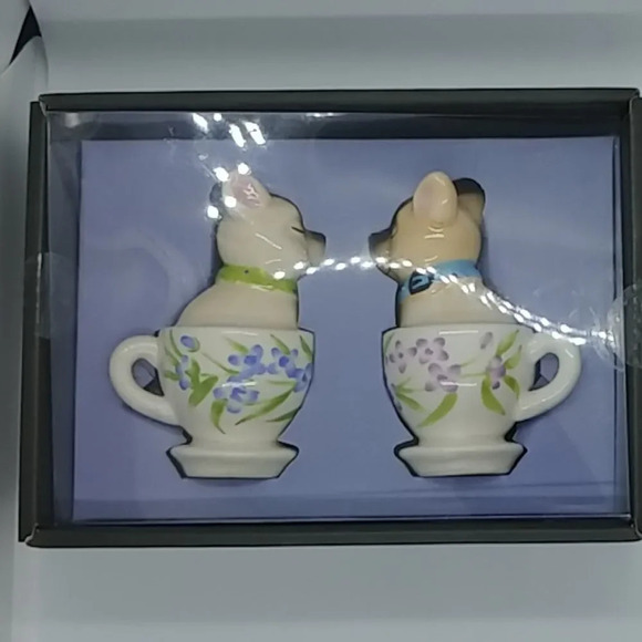 NWT Glazed Ceramic Salt and  Pepper Shakers - Picture 5 of 5